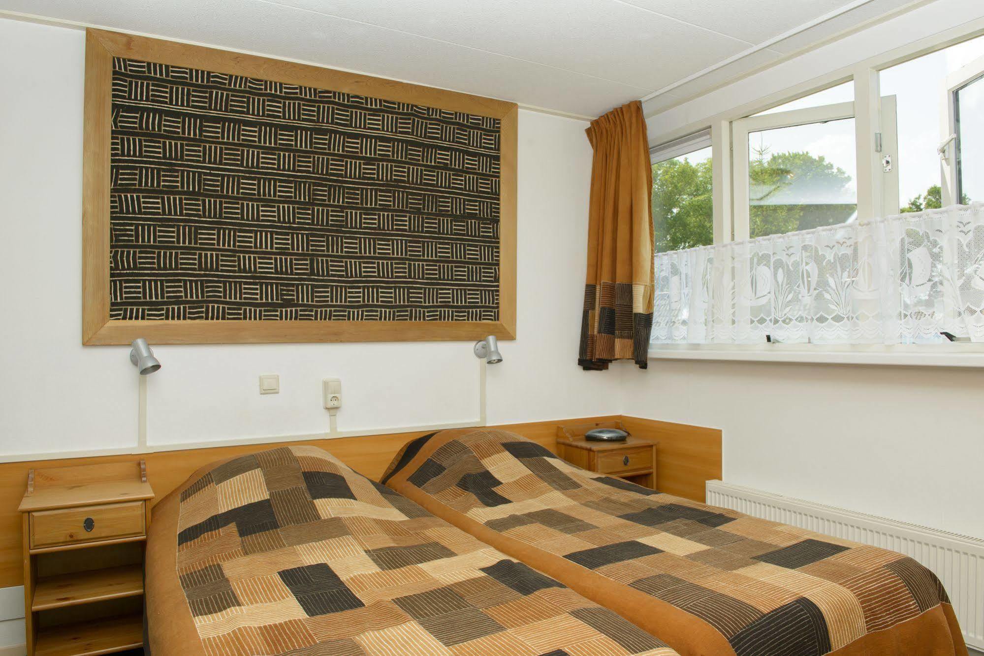 Pension Westerburen Schiermonnikoog Exterior photo